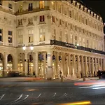 Luxury Apartment Paris Louvre